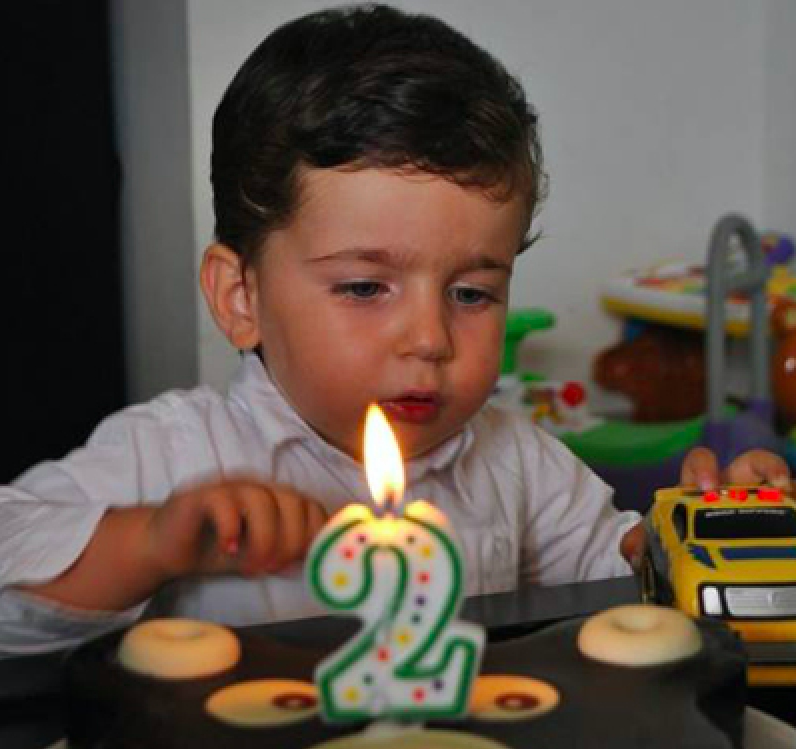 Prince George Bagrationi turns two (2013). Credit to Ambebi GE