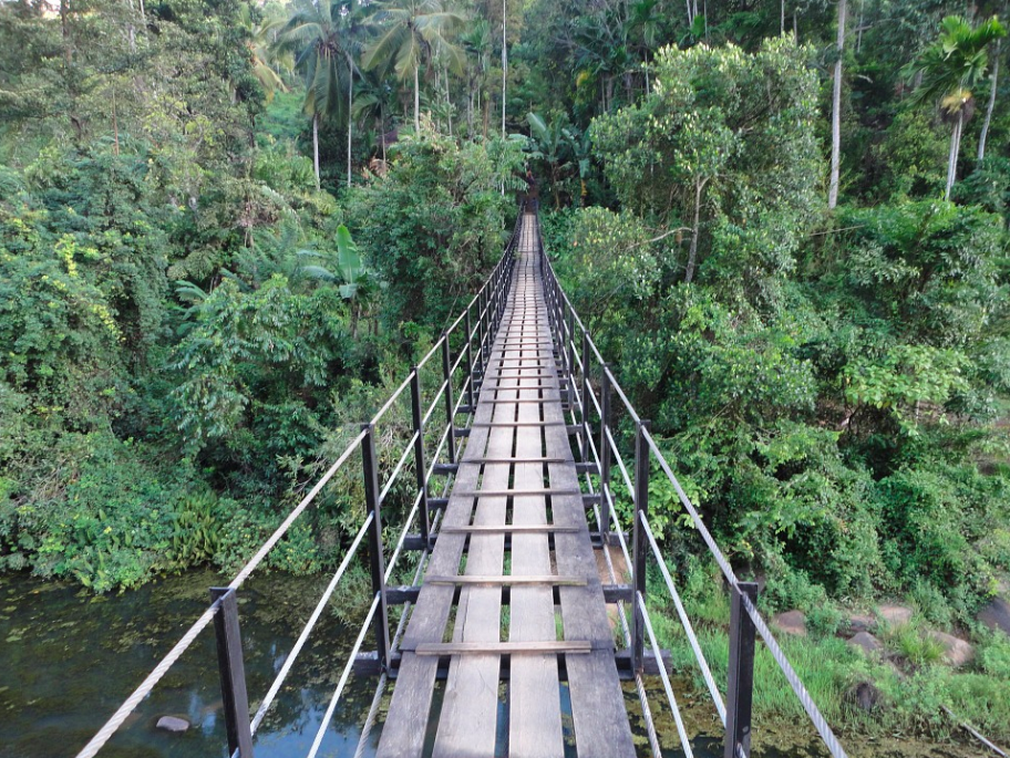 An old bridge in Sri Lanka. Credit: Mohamed Arafath