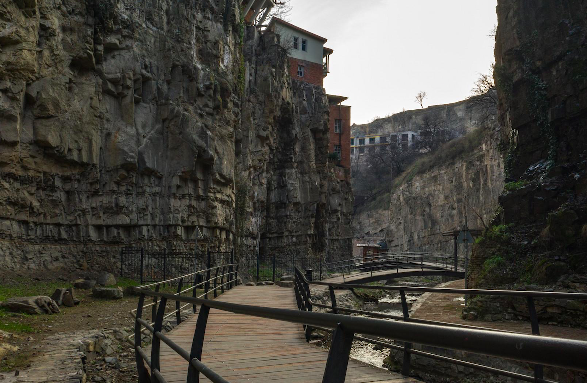 Legvtakhevi in Abanotubani area, Old Tbilisi. Credit: Georgian Travel Guide
