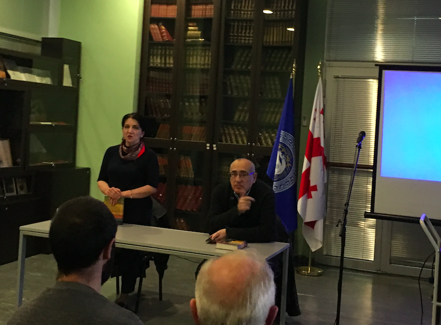 Opening the book presentation. Credit: BRAMS/MaiaN