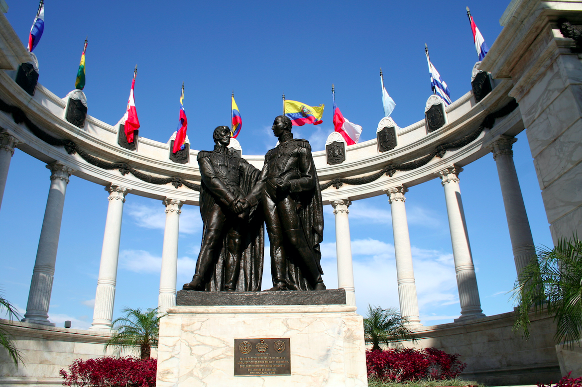 The Rotunda Hemicycle – Monument to Simon Bolivar and Antonio Jose Sucre in Guayaquil, Ecuador (by Spanish sculptor Juan Rovira). Credit: Guayaquil Es Mi Destino