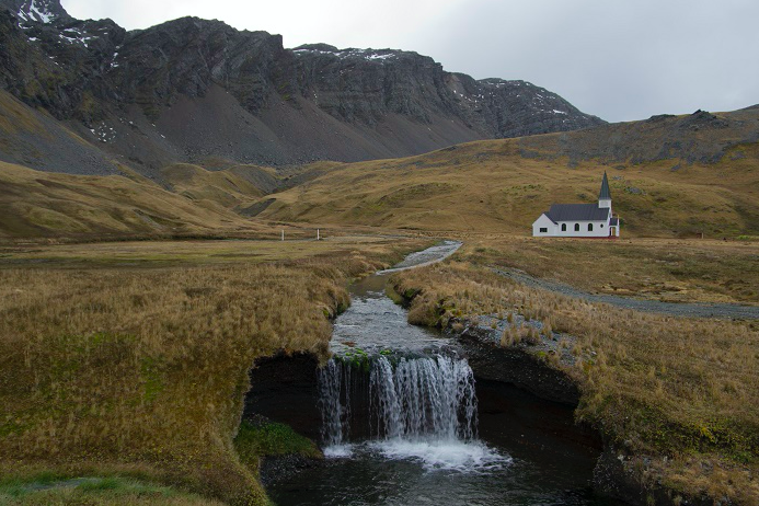 Waterfall near Kirke i Gytvika