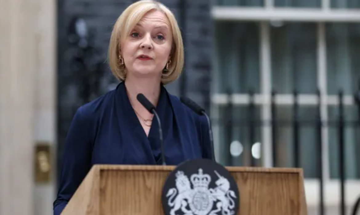 British PM Liz Truss delivers her first speech as premier outside 10 Downing Street in London, UK, on 6 September 2022. Credit to Hollie Adams/Bloomberg