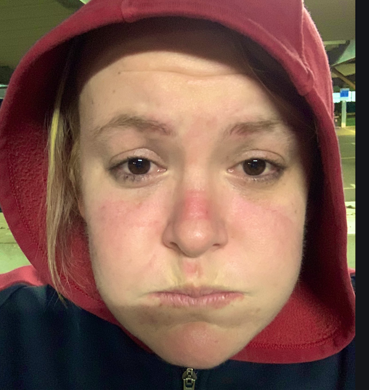 Emma Sterba, a critical nurse when she went on her lunch break after-hours work wearing a mask. Credit to The Sun via Twitter