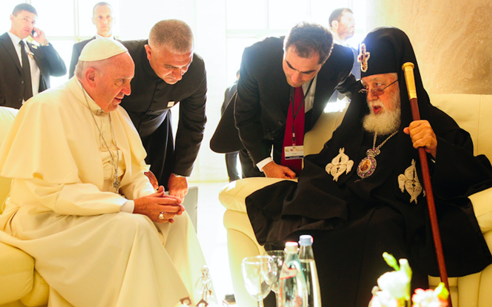 Pope Francis I visiting Elijah II of Georgia. Credit to ON Georgia