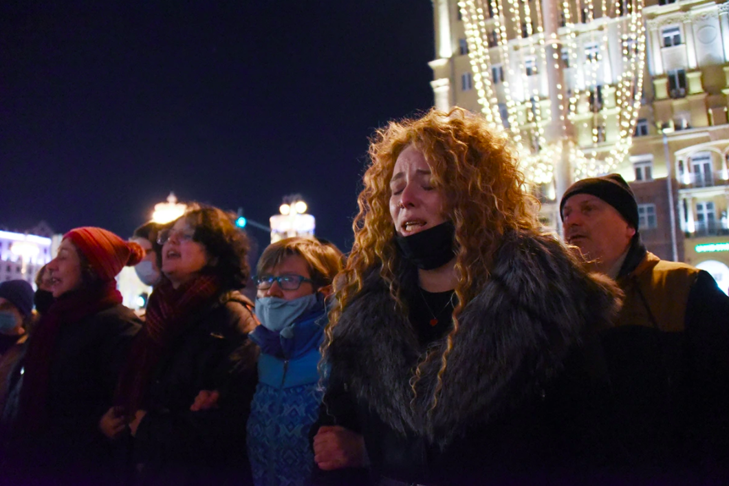 Women protest the war in Ukraine (Moscow, Russia). Credit to Anastasia Tsitsianova