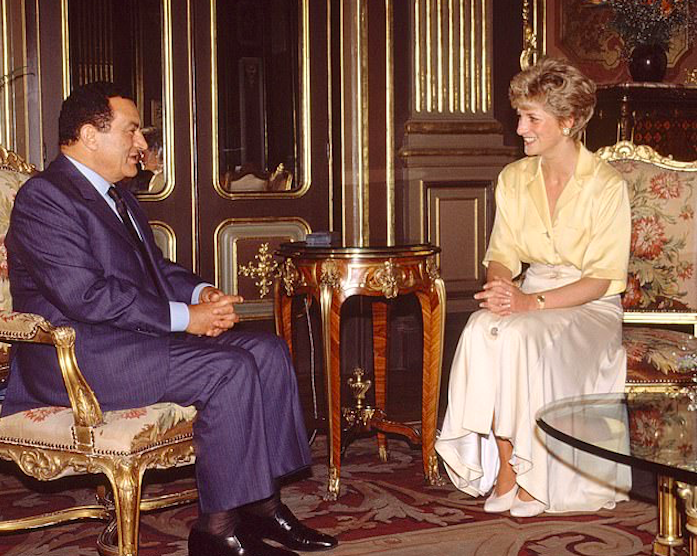Hosni Mubarak with Princess Diana during her royal tour of Egypt in 1992. Credit_Nils Jorgensen/REX/Shutterstock