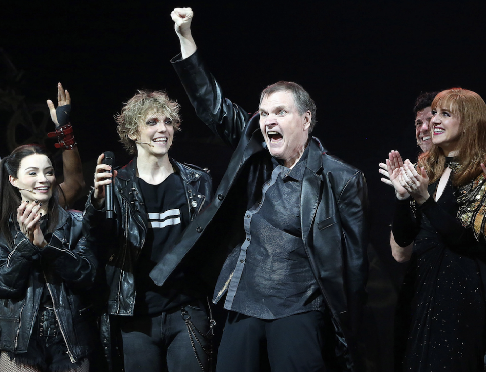 Meat Loaf joins Bat Out of Hell Broadway Cast Onstage. Credit to Smith Core View