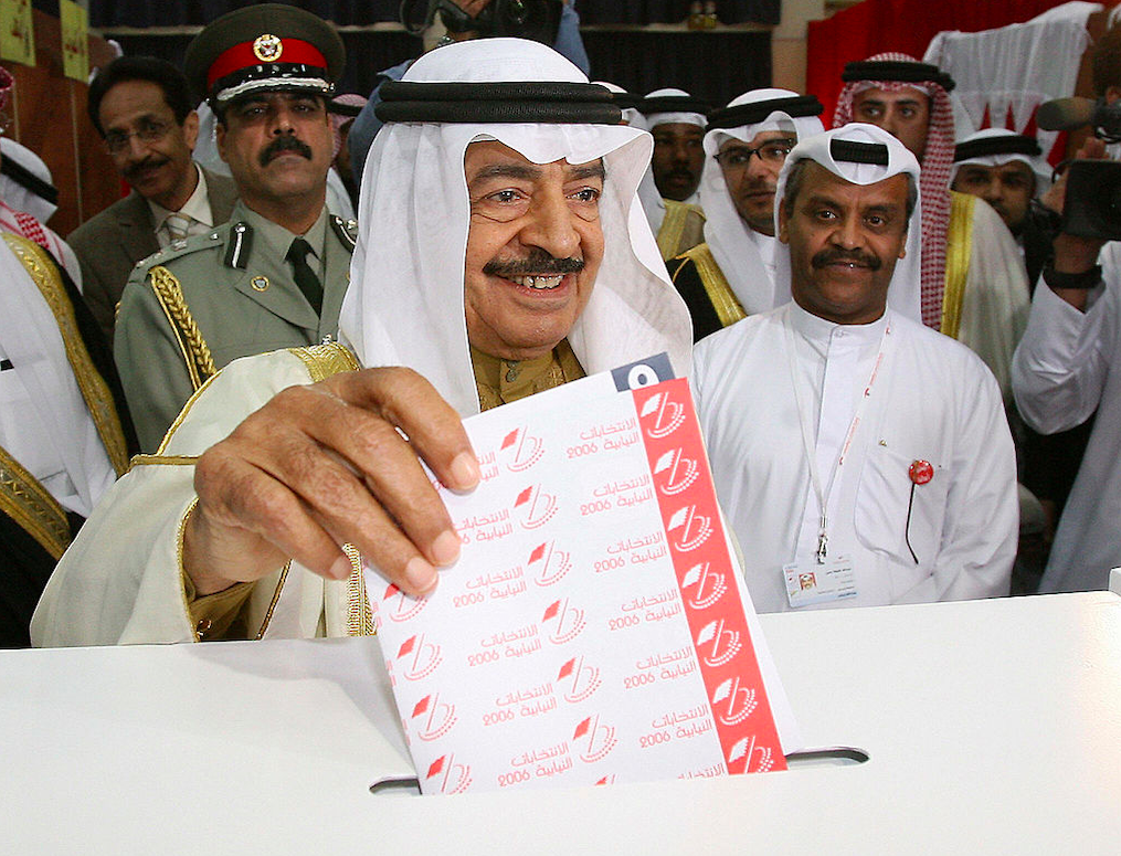 Sheikh Khalifa on 25 November 2006. Credi to Karim Sahib/AFP via Getty Images