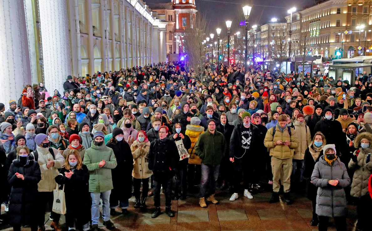 People attend an anti-war protest in St. Petersburg, Russia, amid Vladimir Putin's invasion of Ukraine. Credit to Anton Vaganov/Reuters