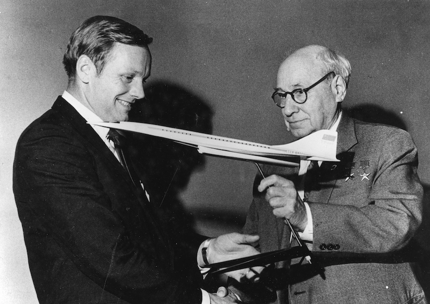 Neil Armstrong (left), the first man on the moon, with&nbsp;Andrei Tupolev (right) in 1970. A photo from the exhibition "Tupolev – Person and Planes" (2018). Credit: Culture Russia