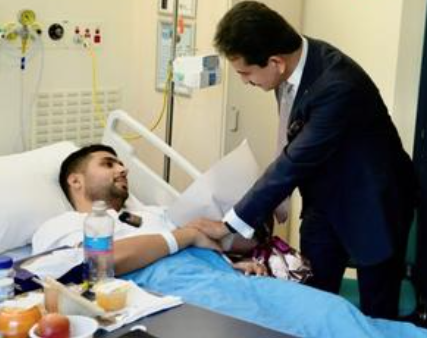 PM Anthony Albanese visited Muhammad Taha in the hospital. Credit to The Australian