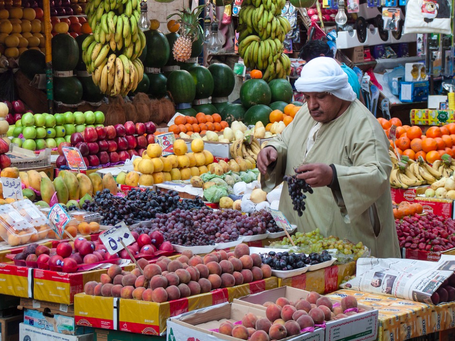 Cairo fruit market
