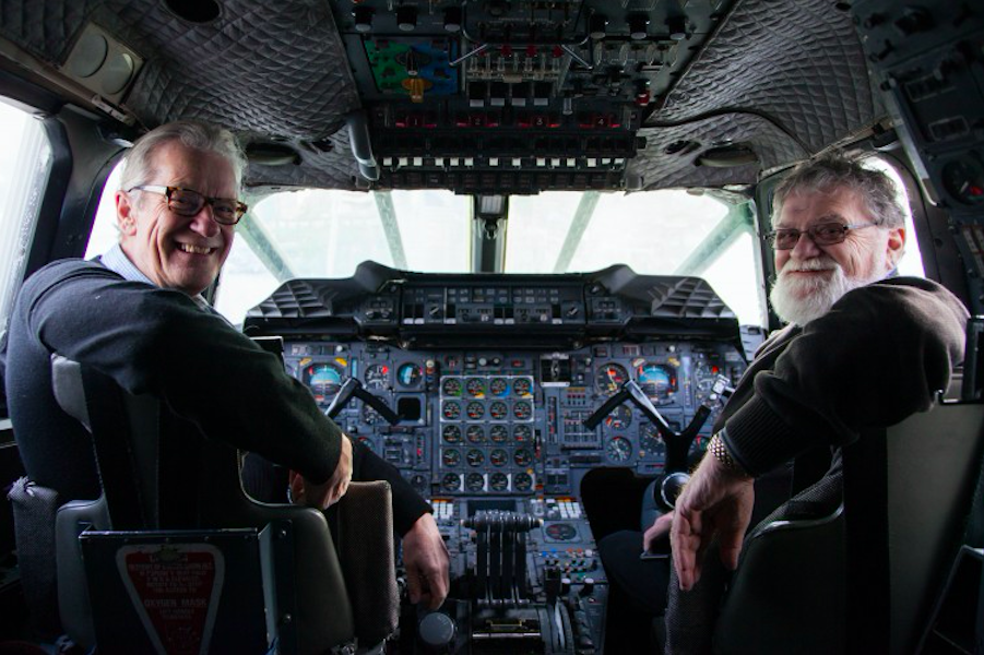 Captain Leslie Scott sits in the Captain’s seat, with an airline engineer in the right seat (21-01-2016). Credit: British Airways