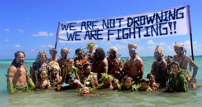 Tokelauns protest against climate change