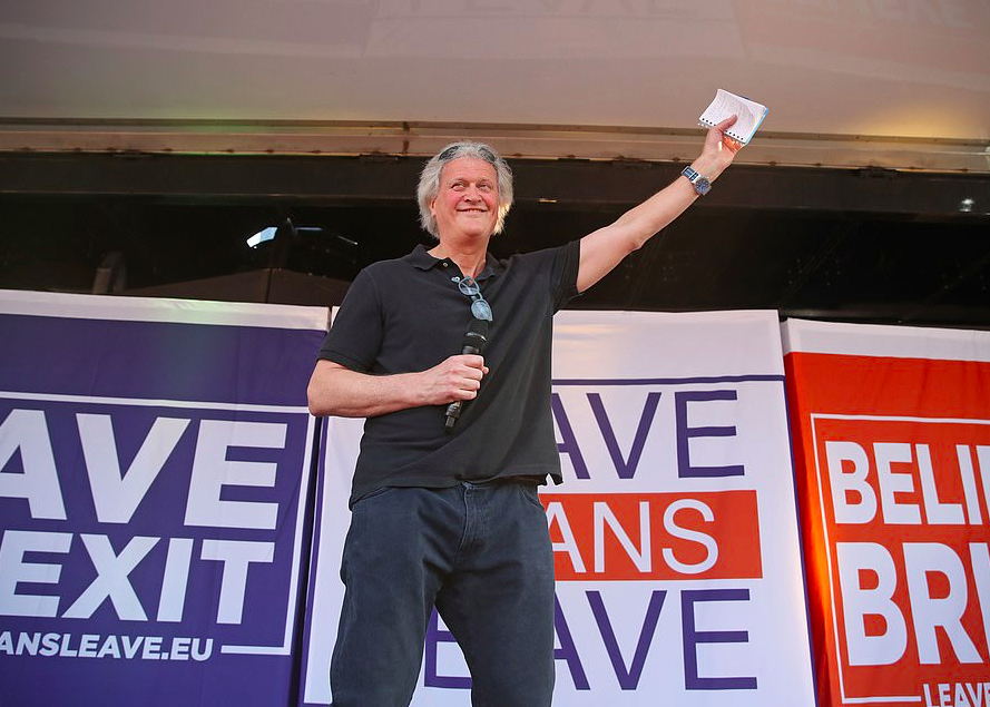 Wetherspoons chairman and prominent Brexit campaigner Tim Martin addressing the crowd in London. Credit: The Daily Mail/PA